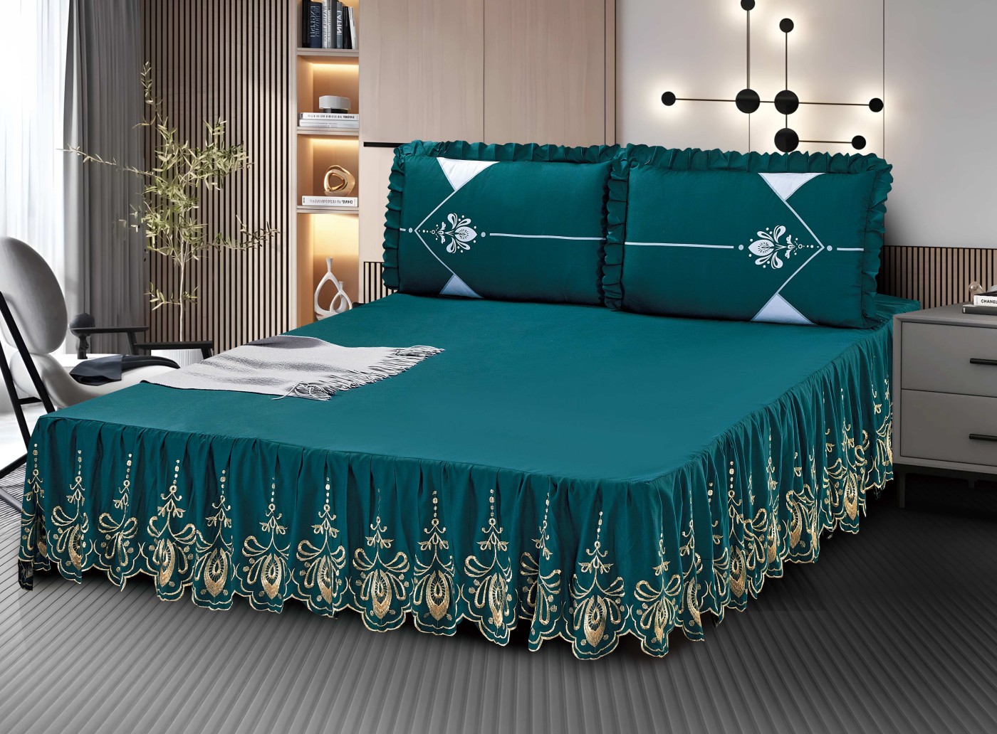 Four-Piece Bedding Sets