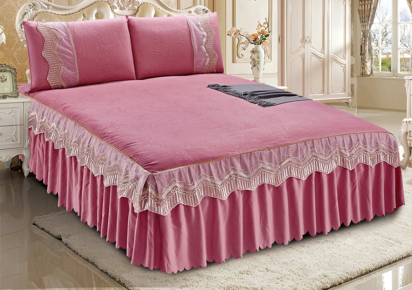 Four-Piece Bedding Sets